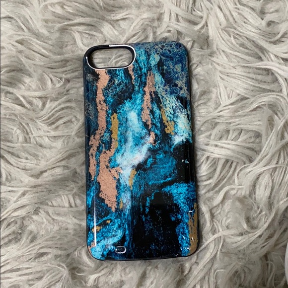 Charging iPhone 7 Plus case - Picture 1 of 3